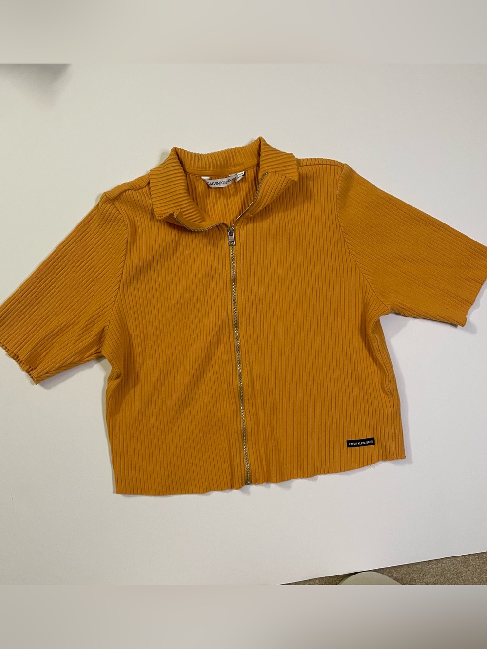 Calvin Klein Jeans Mustard Yellow Cropped Collared Top with Full Zipper size XL
